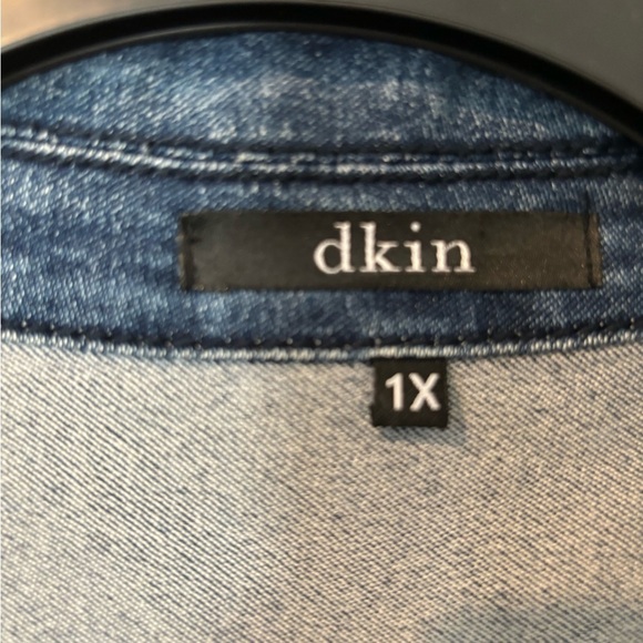 DKin NWOT Sturdy Denim Jacket With Silver Beading on Shoulders - Picture 5 of 8